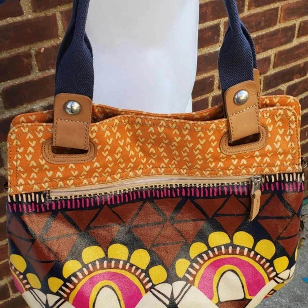 Fossil‎ coated canvas print tote